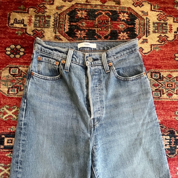 Levi’s Ribcage Redone by Today denim - Picture 5 of 12